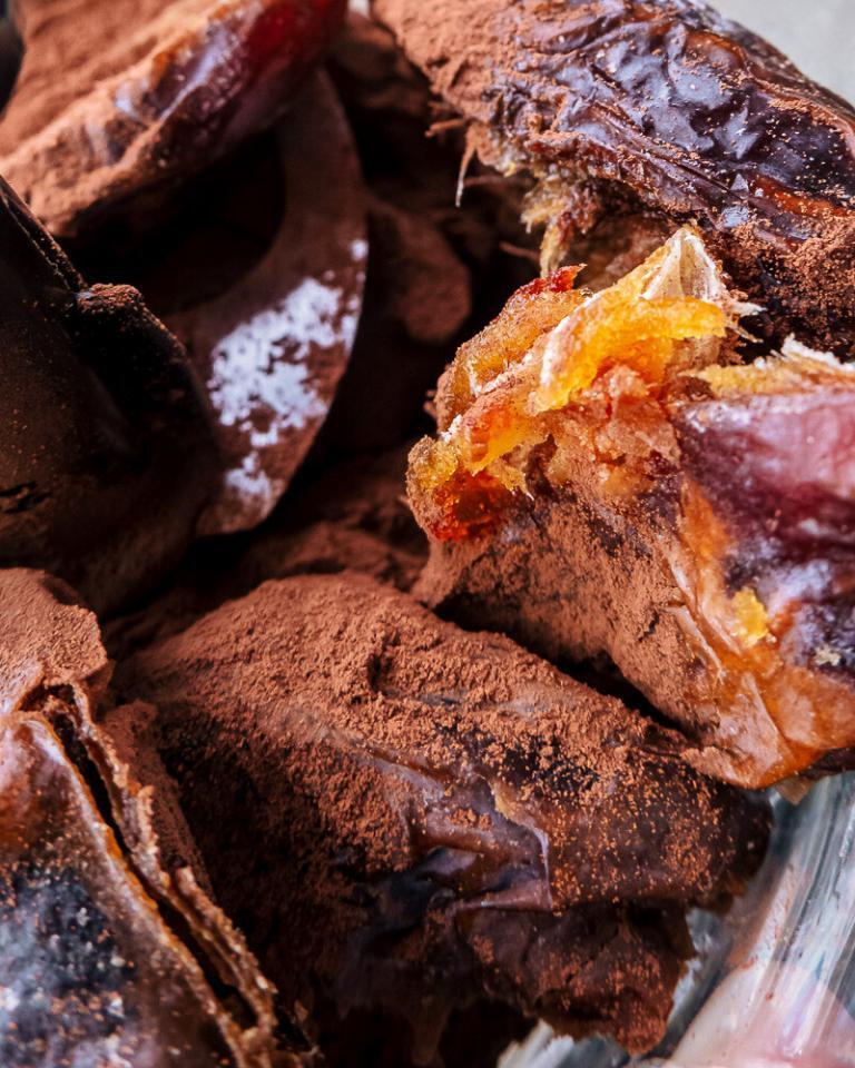Cacao Hazelnut Date Balls, How to make Easy hiking snacks