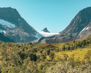 Steindalsbreen wandeling Lyngen Alpen 