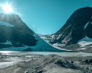 Steindalsbreen wandeling Lyngen Alpen 