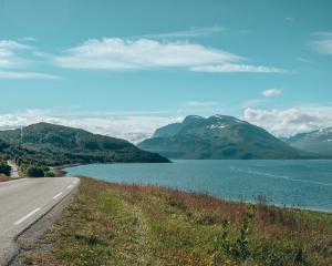 Lyngen Alpen route